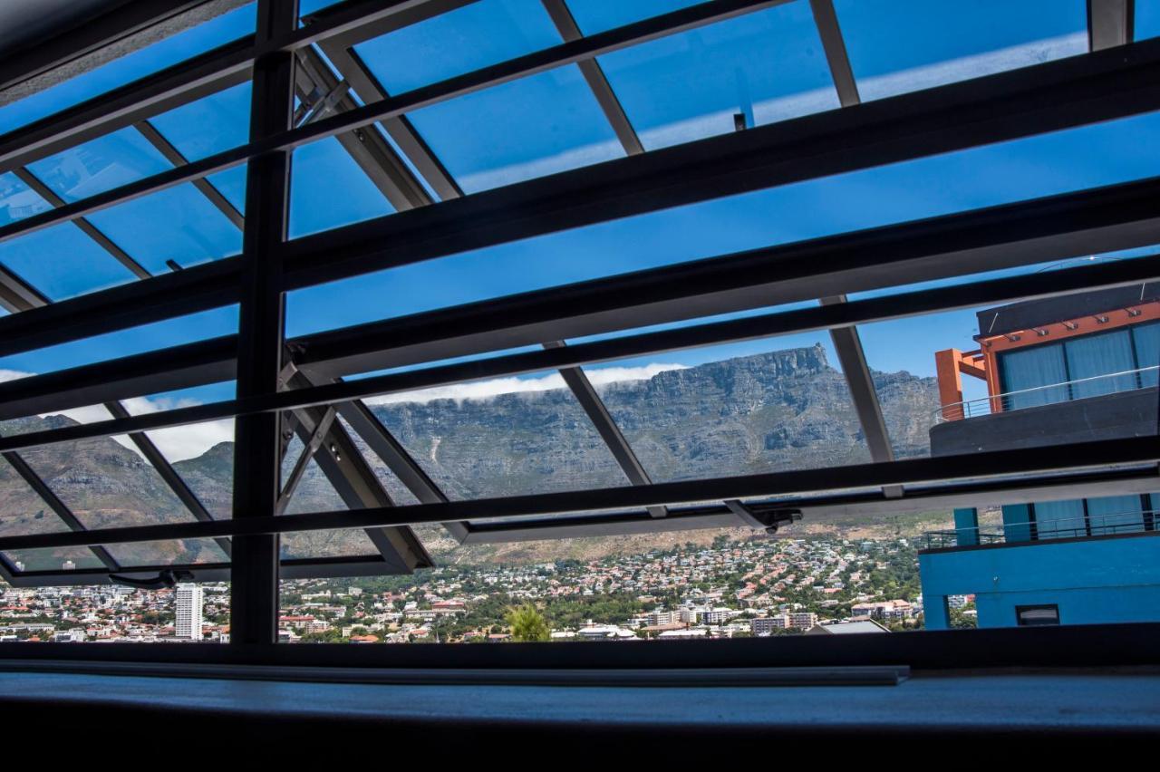 Table Mountain Inn Cape Town Exterior photo